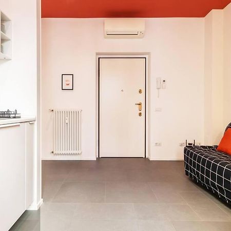 Casa Naba, Bilocale In China Town Apartment Milan Bagian luar foto